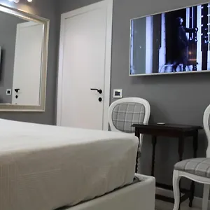 Apartment Jacuzzi By Parmacentro, Parma