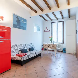  Appartamento Historic Center 7min From Duomo